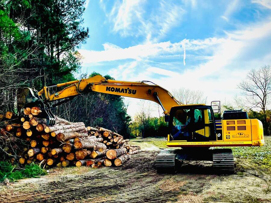 Georgia Lawn Care excavator and land maintenance services